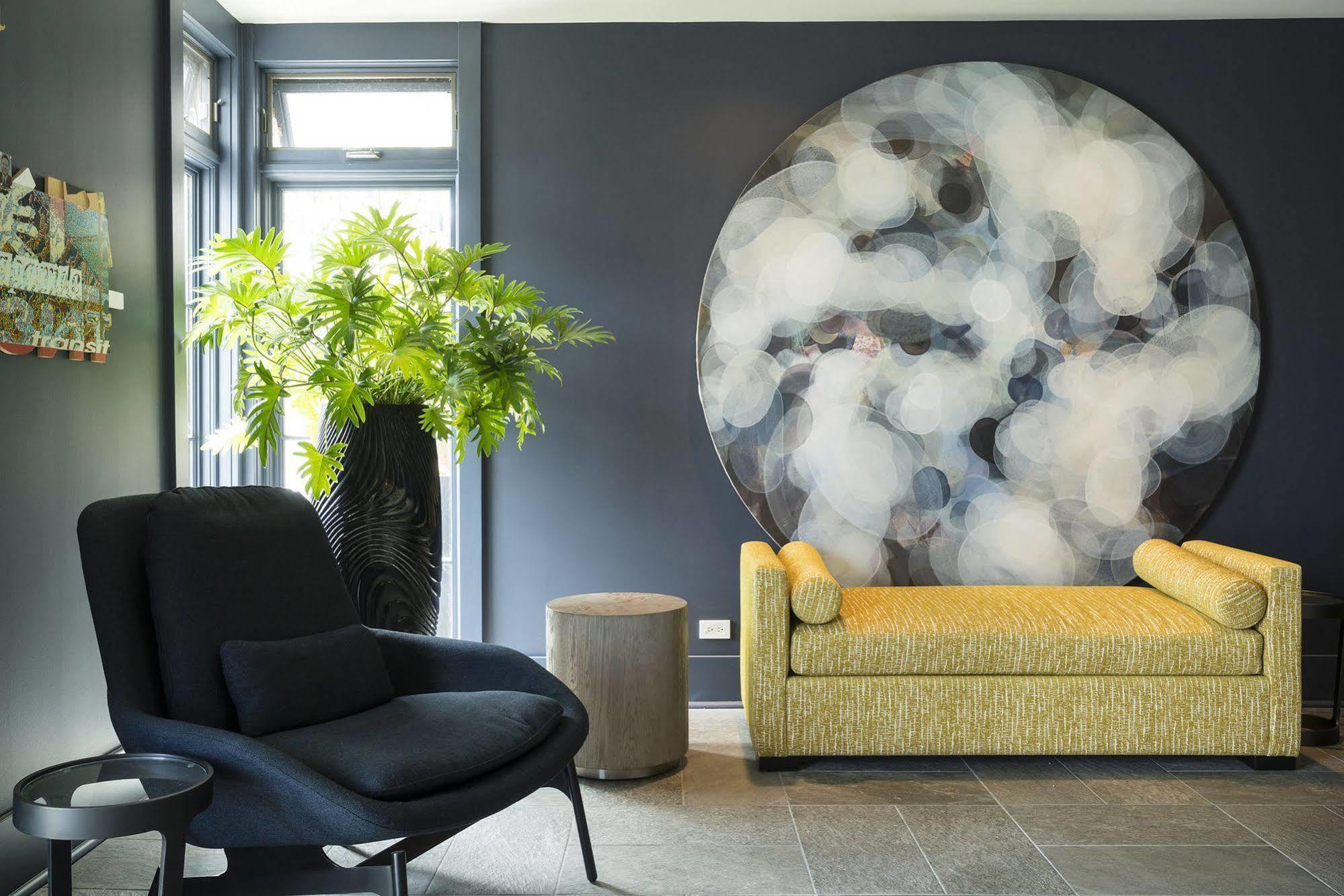 Arts Kensington 5*