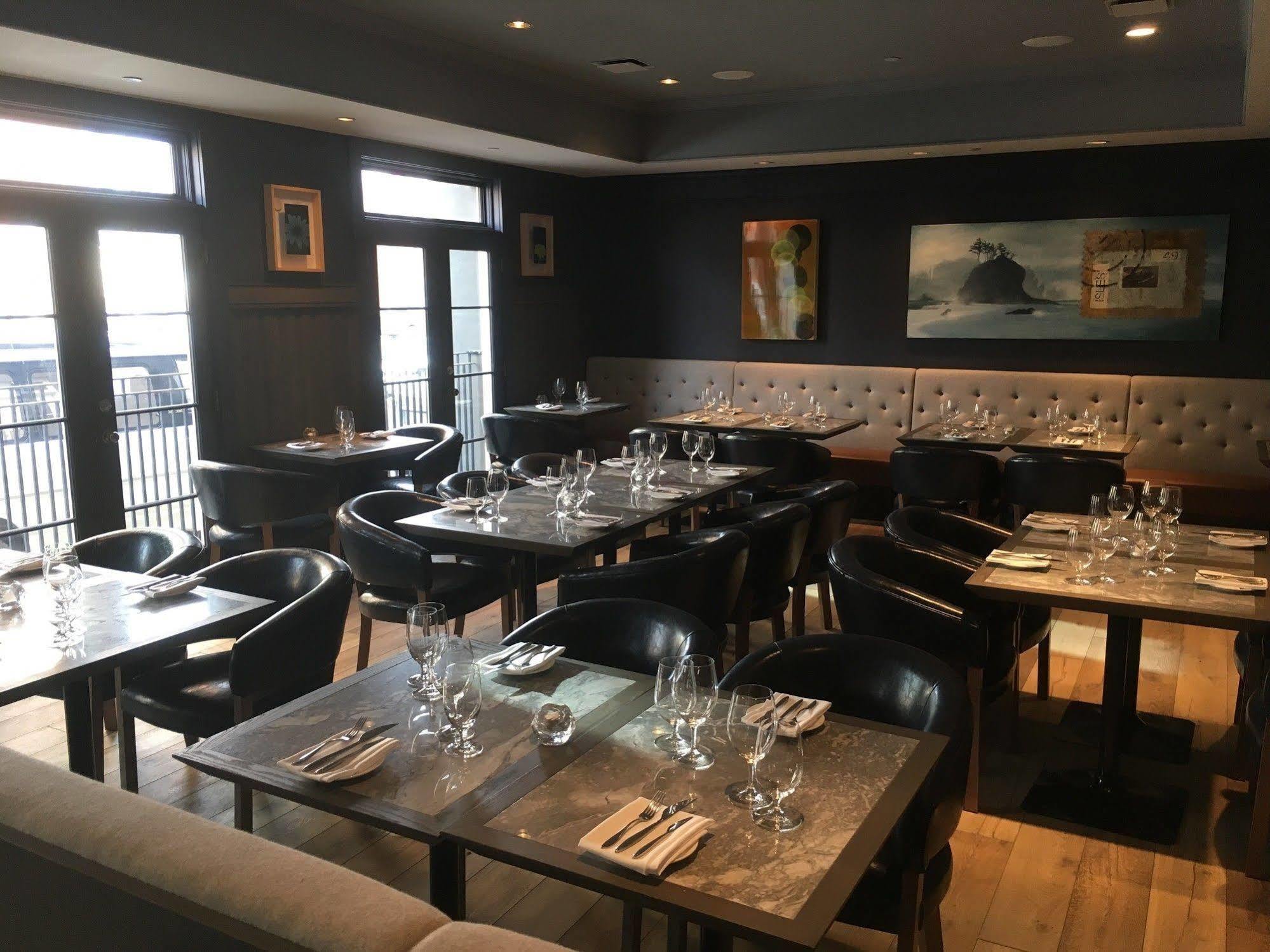 Arts Kensington 5*